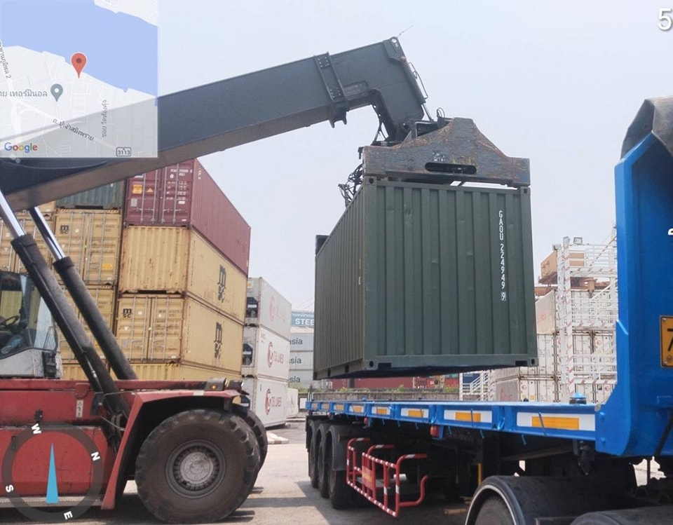 เกษมรุ่งเรืองขนส่ง ร่วมปันน้ำใจ บริจาคสิ่งของช่วยเหลือผู้ประสบภัยน้ำท่วม